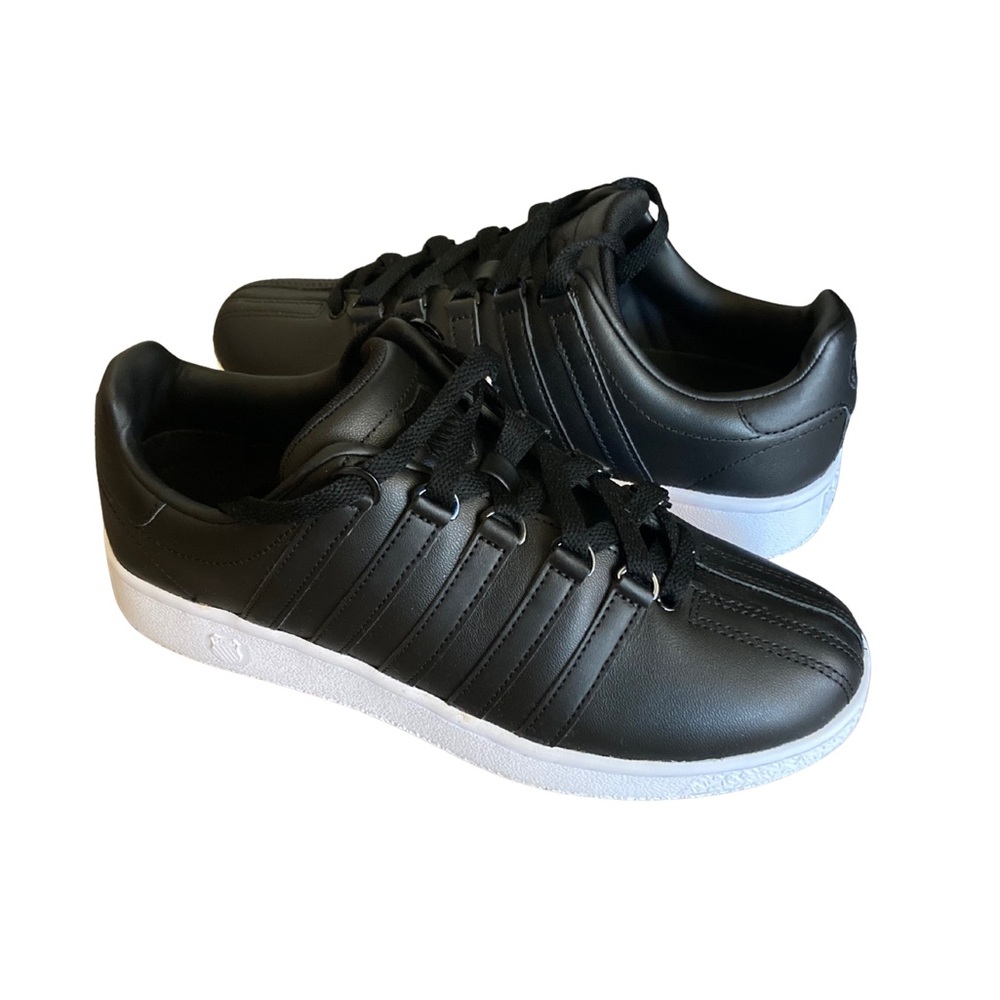 Women's K-Swiss Classic VN Sneaker Size 8.5